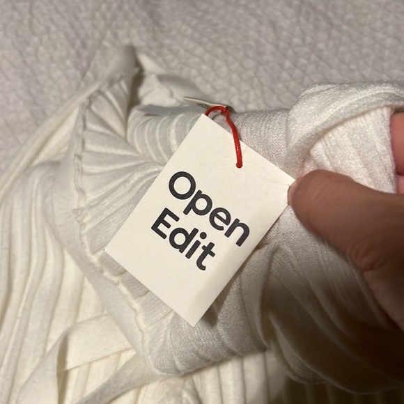 Open Edit lounge bottoms. - Picture 4 of 7